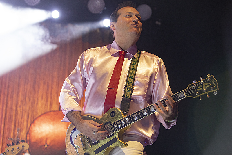 Me First and the Gimme Gimmes