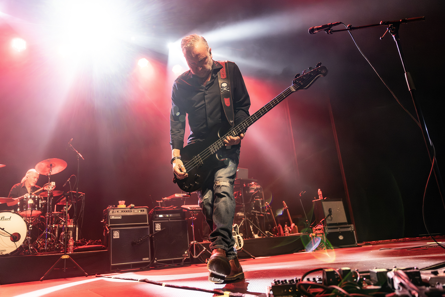 Peter Hook and the Light